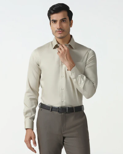 Cream Non-Iron Solid Shirt