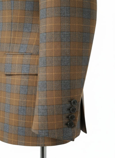 Plaid pattern blazer